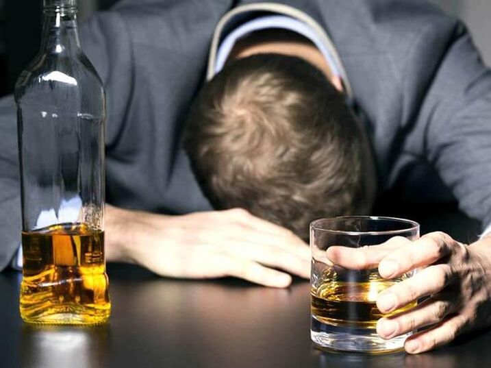 Alkoholkonsum als Ursache für Krampfadern